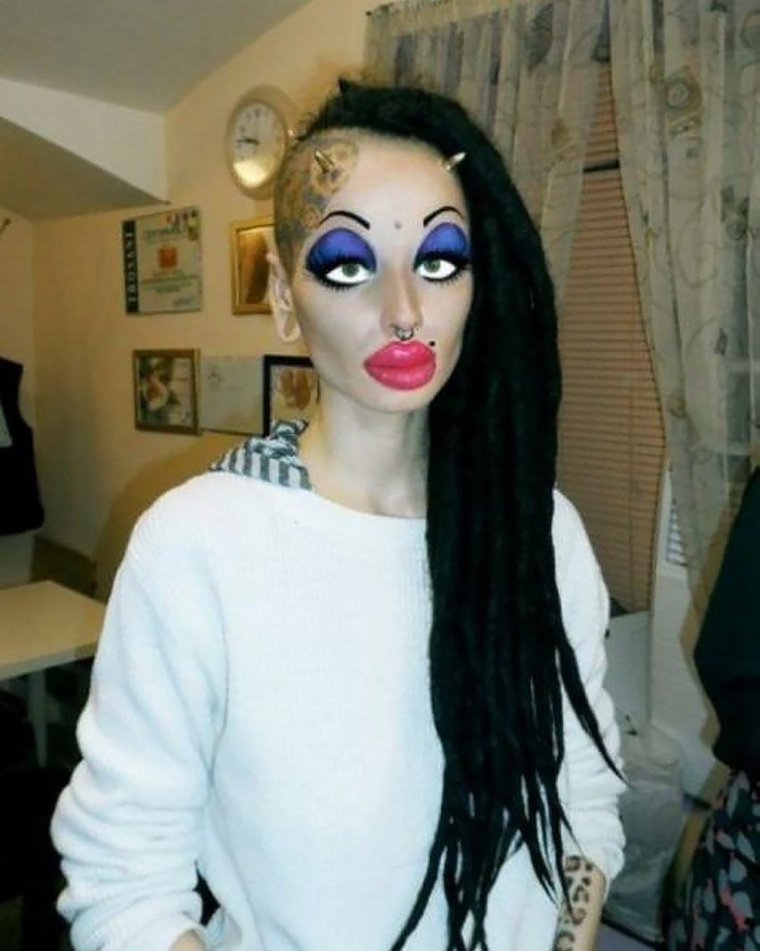 Веселый макияж