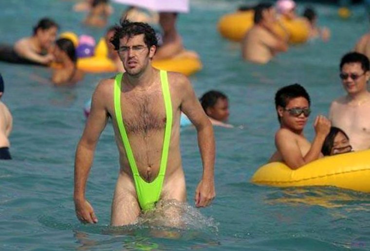 Забавный купальник