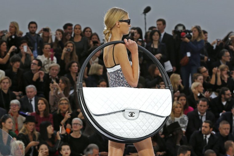 Демотиватор про сумки