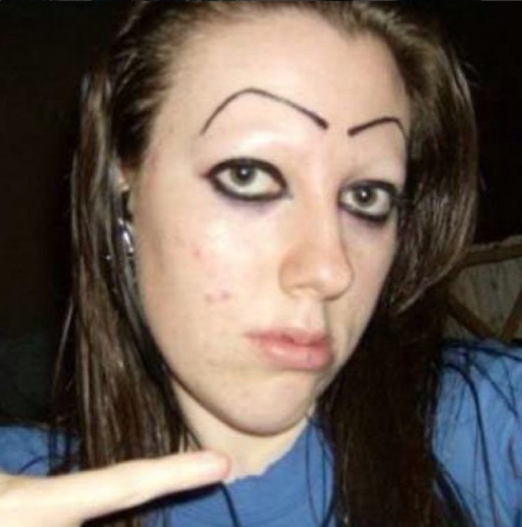 Некрасивые брови