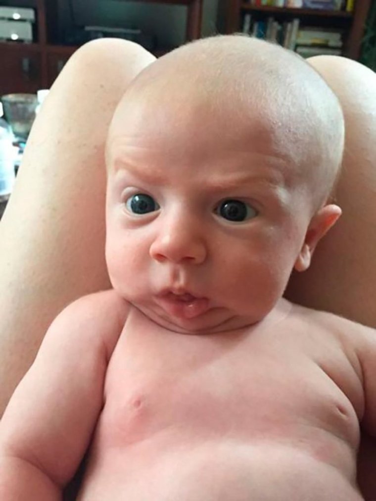 Серьезный младенец