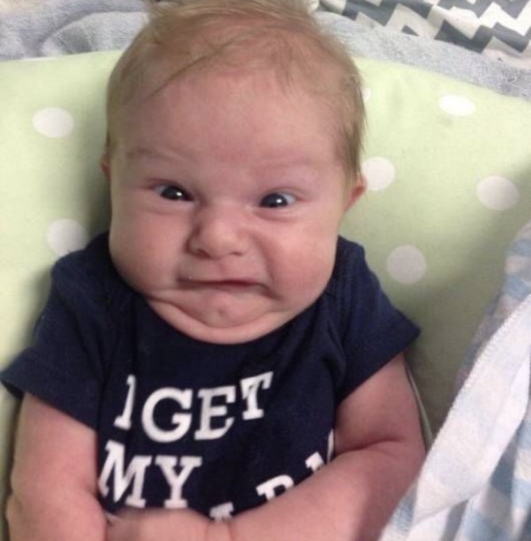 Смешное лицо ребенка Мем