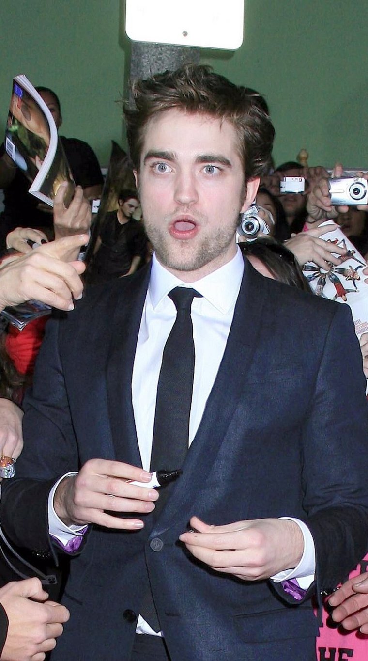 Роберт Паттинсон Мем