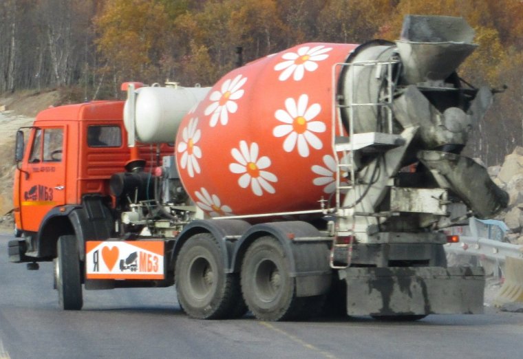 Красивая бетономешалка