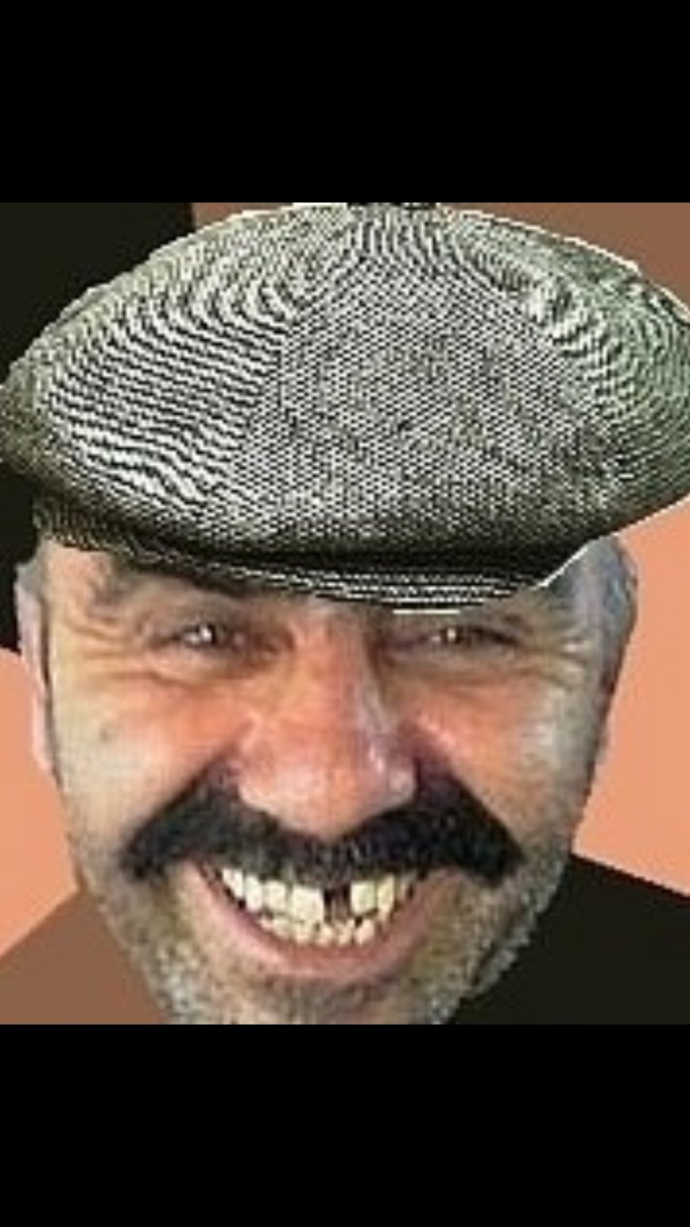 Грузин в кепке