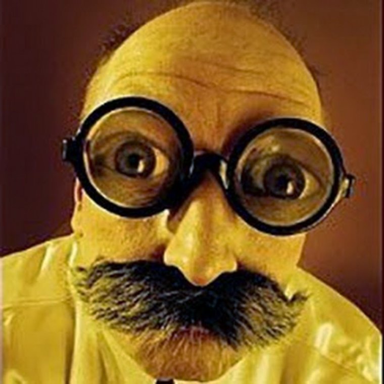 Очкарик прикол