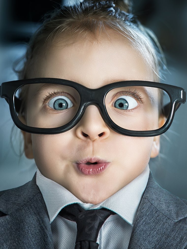 Дети в очках