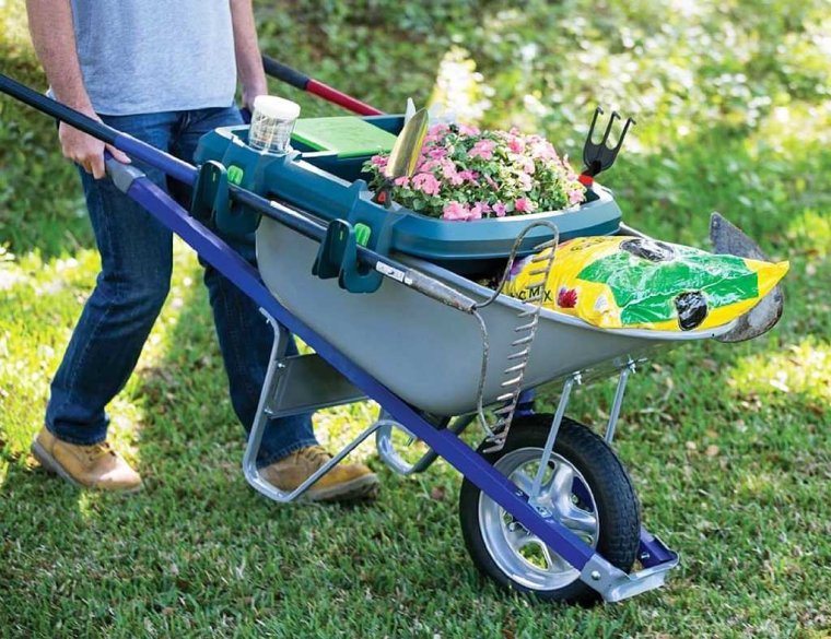 Шурик в бочке Кавказская пленница