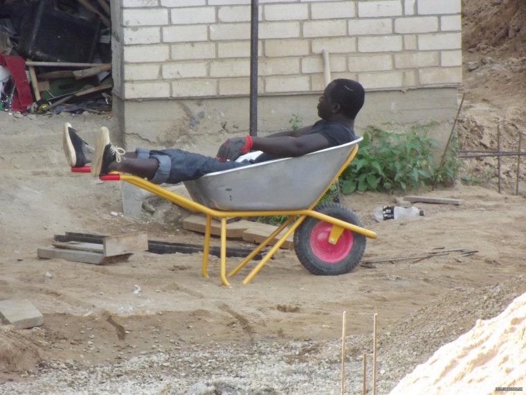 Тачка строительная прикол