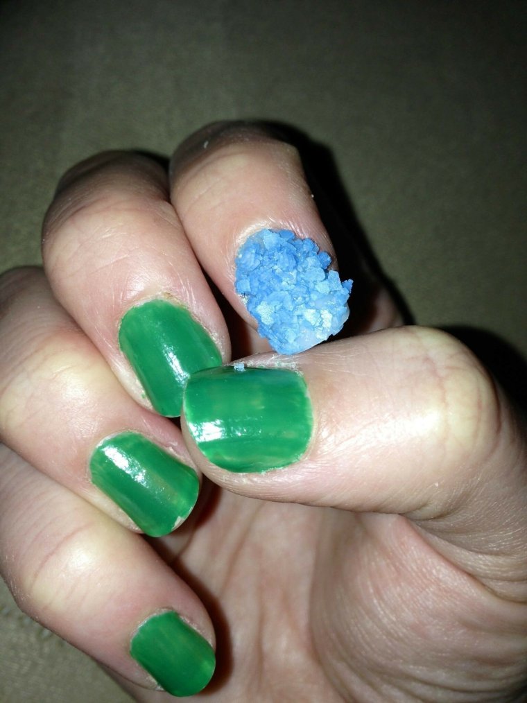 Плохой маникюр