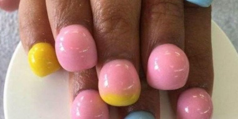 Некрасивые накрашенные ногти