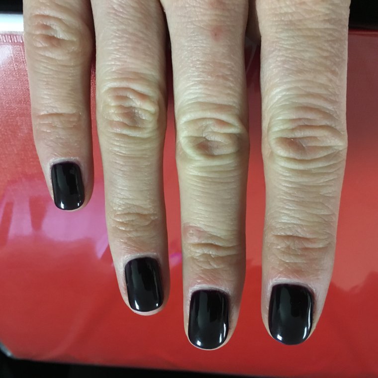 Неудачный маникюр гель лаком