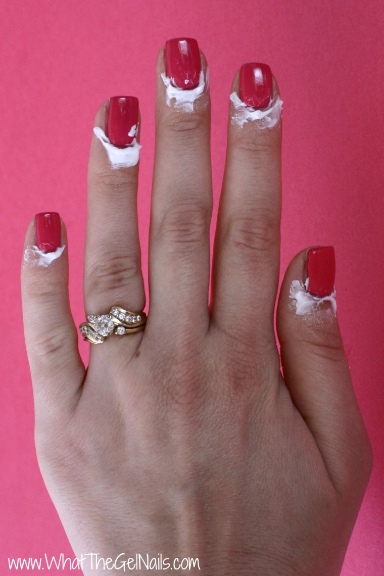 Страшное наращивание ногтей