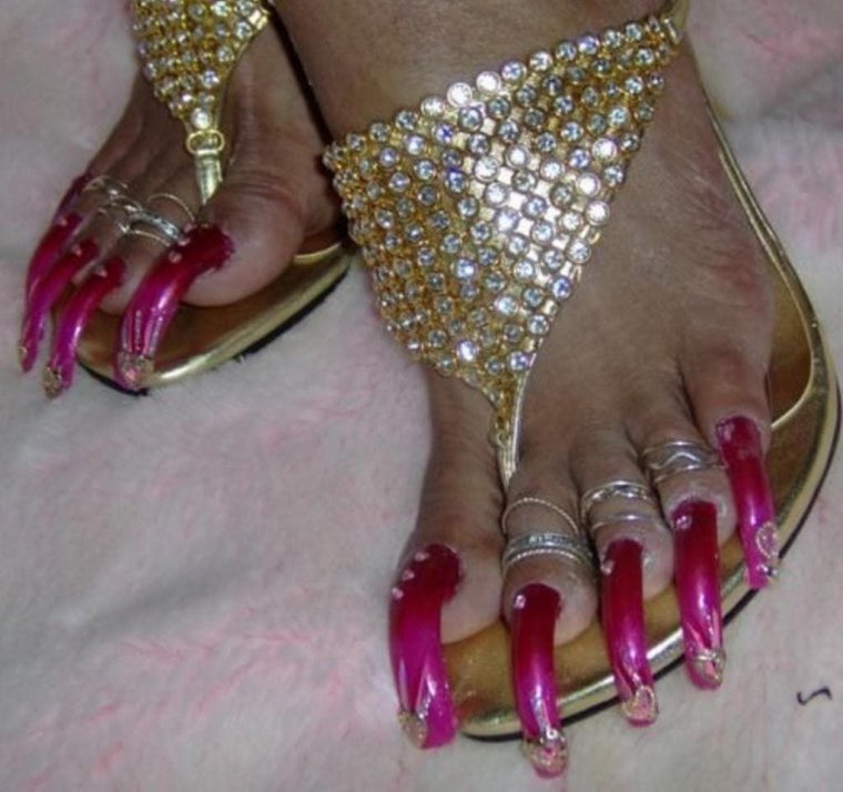 Келли Осборн 2021