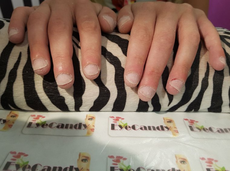 Ногти с шариками