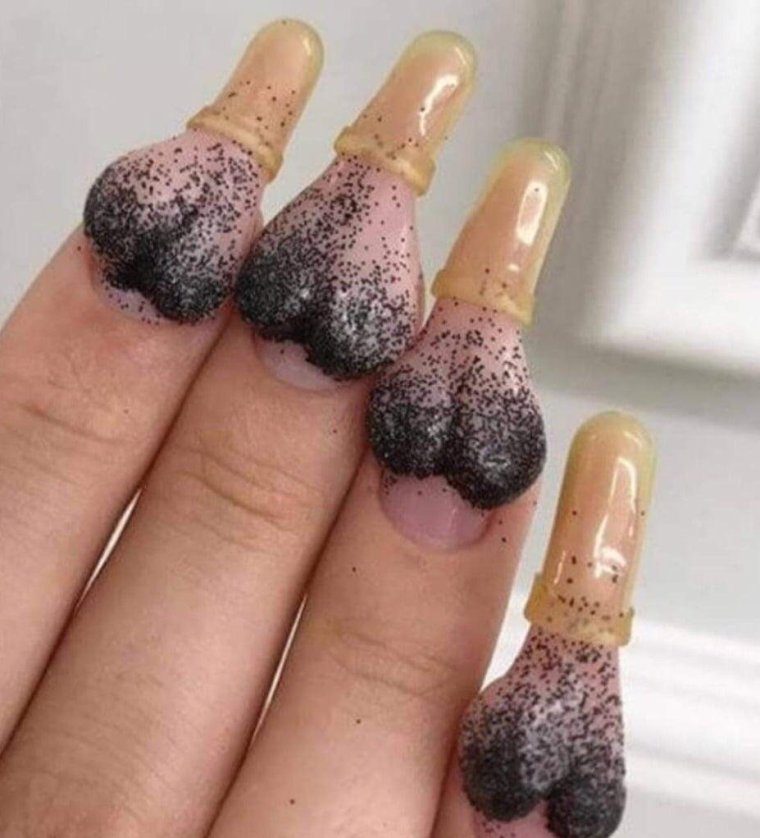 Плохой маникюр толстый