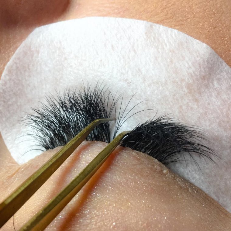 Наращивание ресниц прикольные