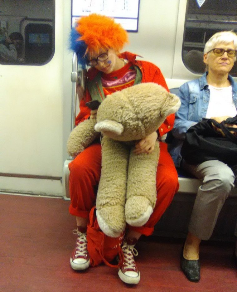 Прикольные картинки про метро