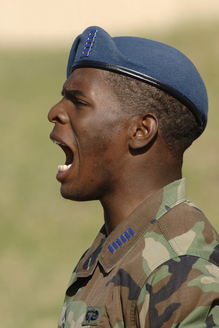 Счастливый солдат