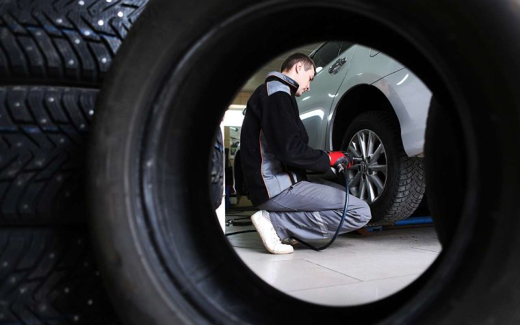 Переобуть автомобиль