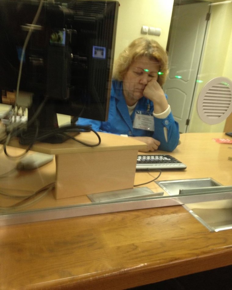 Фото кассира прикольное