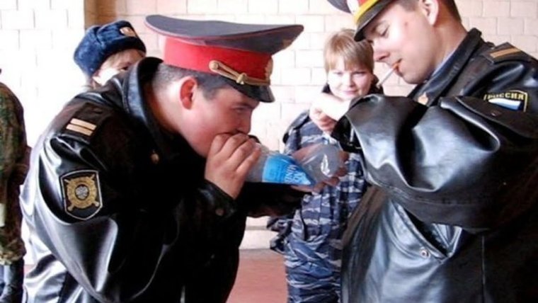 Веселый полицейский