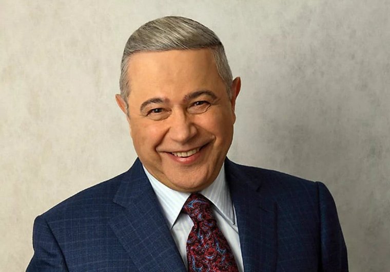 Евгений Петросян