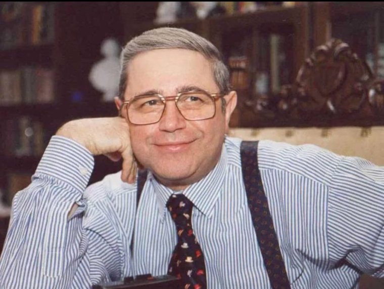 Евгений Петросян