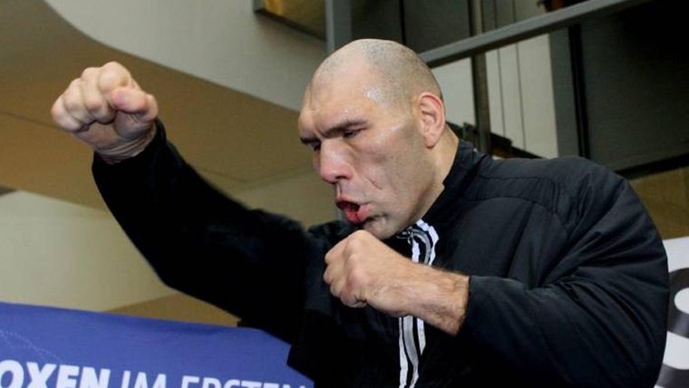 Николай Валуев 2020