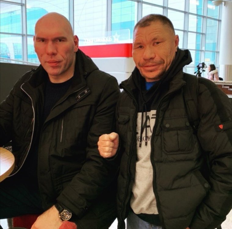 Валуев и Емельяненко