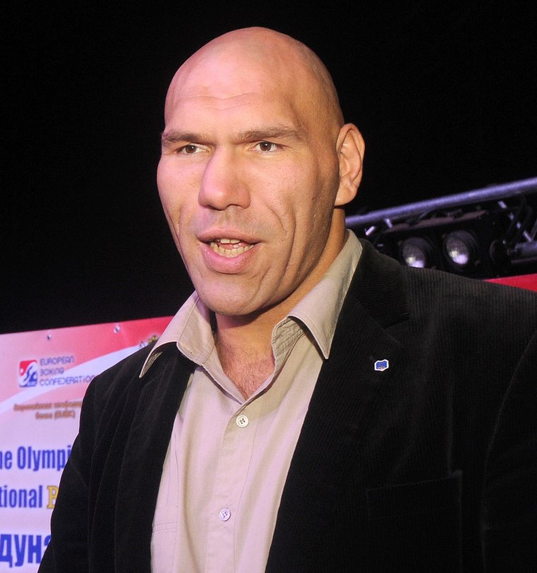 Николай Валуев