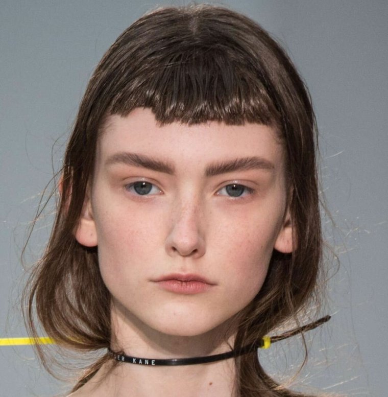 Некрасивая челка