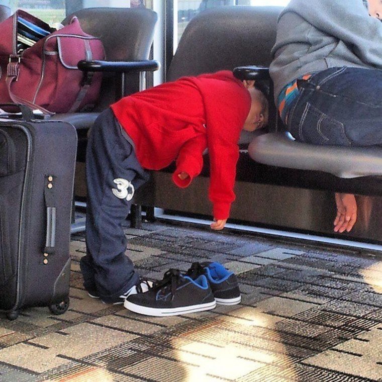 Смешно уснул