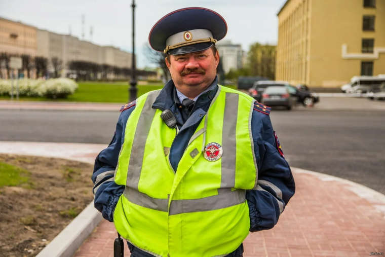 Инспектор ГАИ