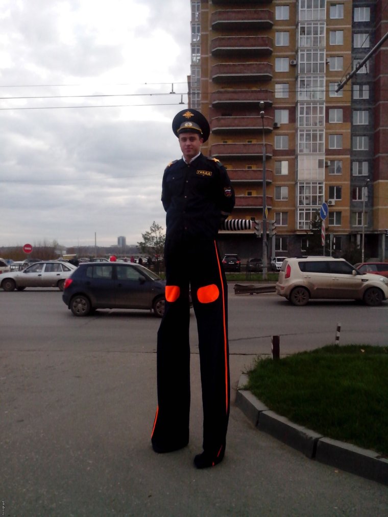 Картонный ДПСНИК