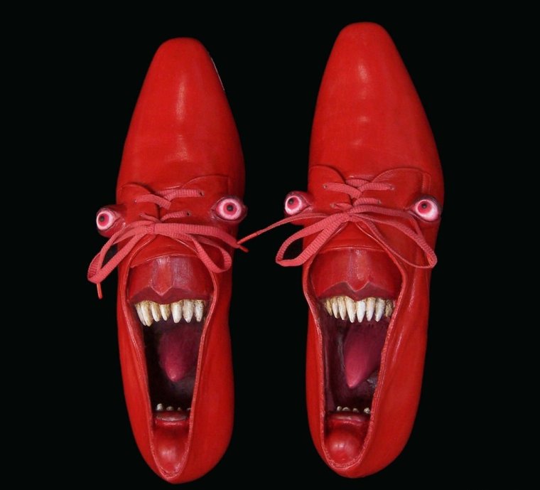 Необычная обувь