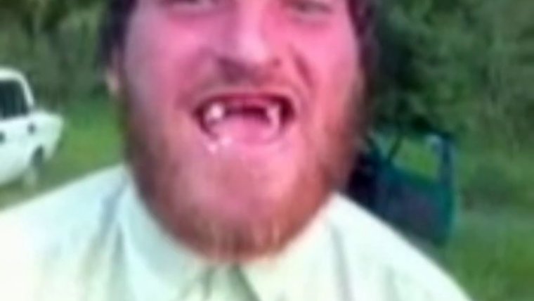 Монобровь Тимура