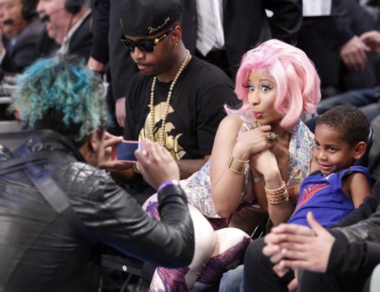 Нелепый наряд для вечеринки