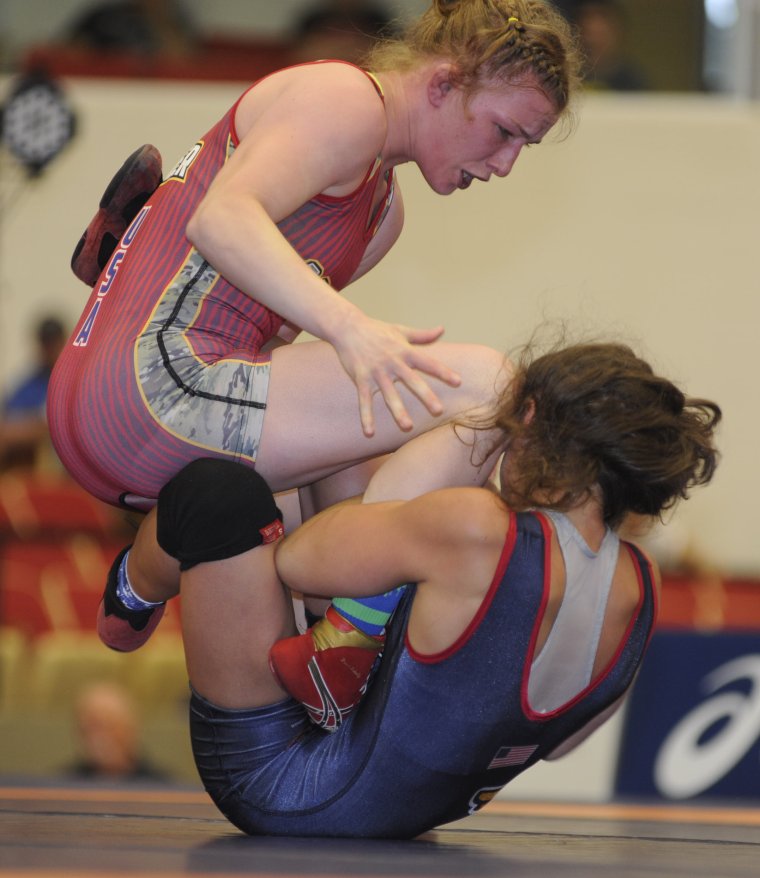 Девочки в вольной борьбе