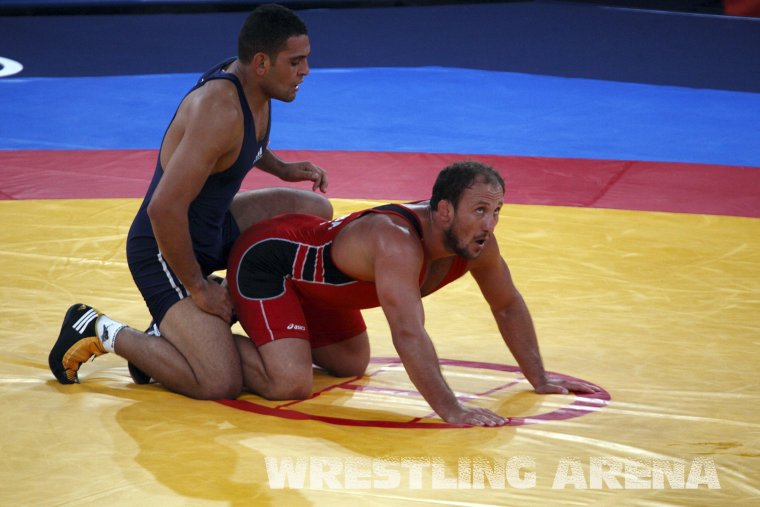 Борцы в партере