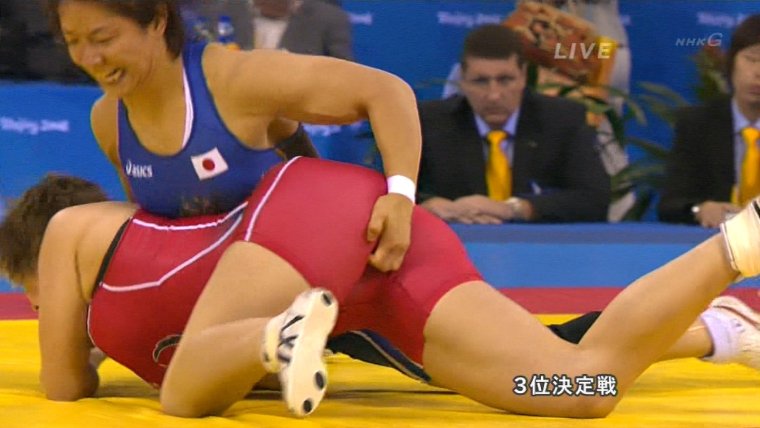 Пикантные моменты в вольной борьбе