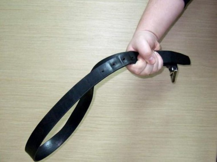 Воспитание ремнем