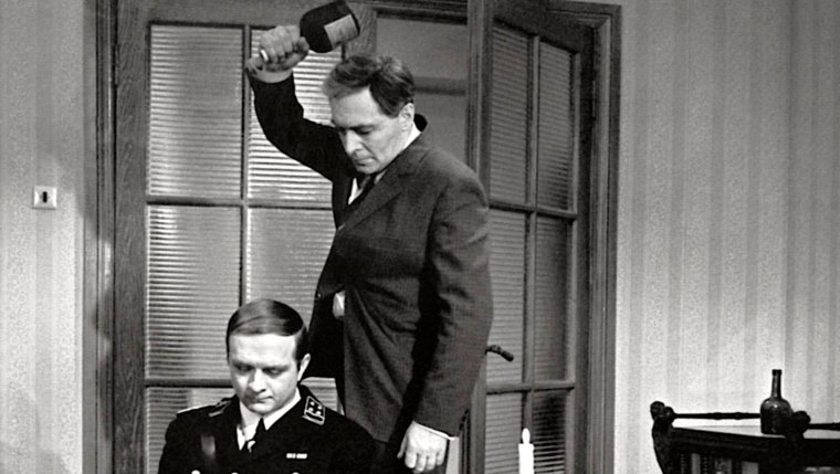 Штирлиц и Холтофф