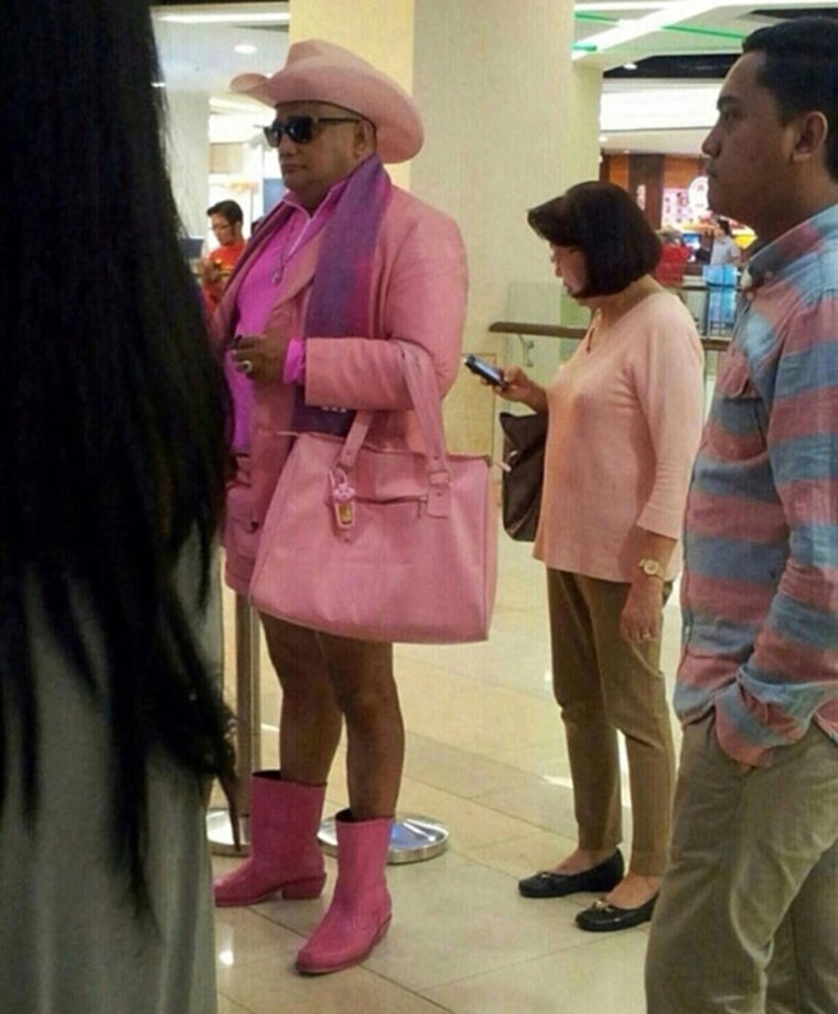 Нелепая одежда на людях