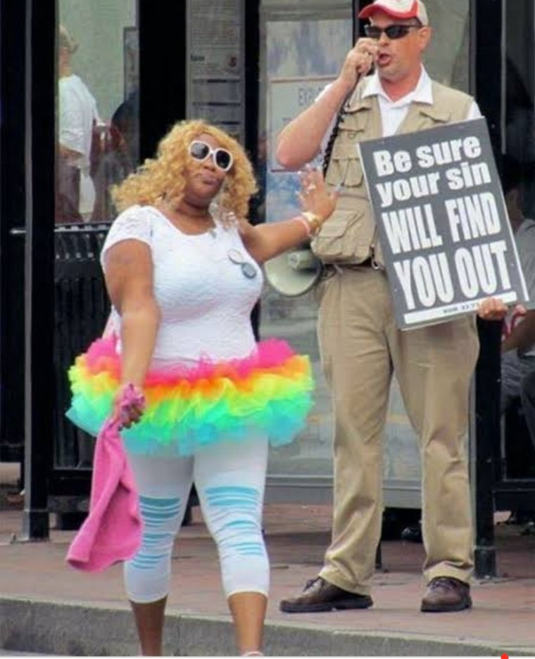 Фрики в шубах