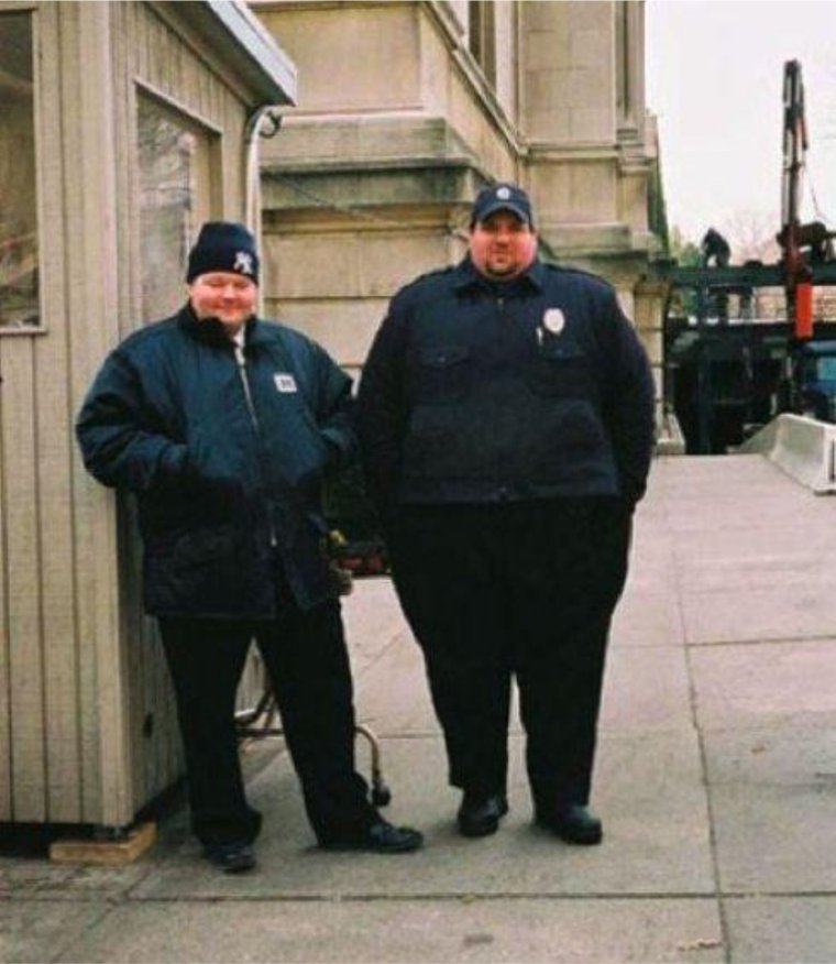 Толстый полицейский