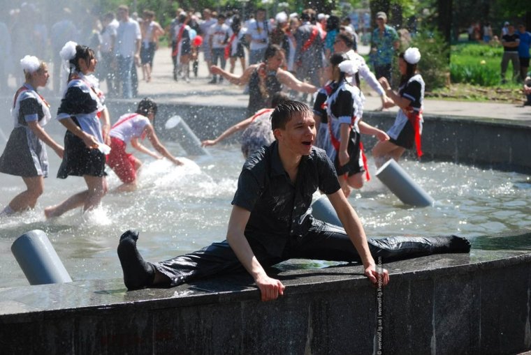 Пьяные выпускники