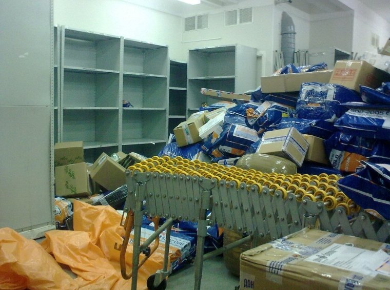 Смешные посылки на почте