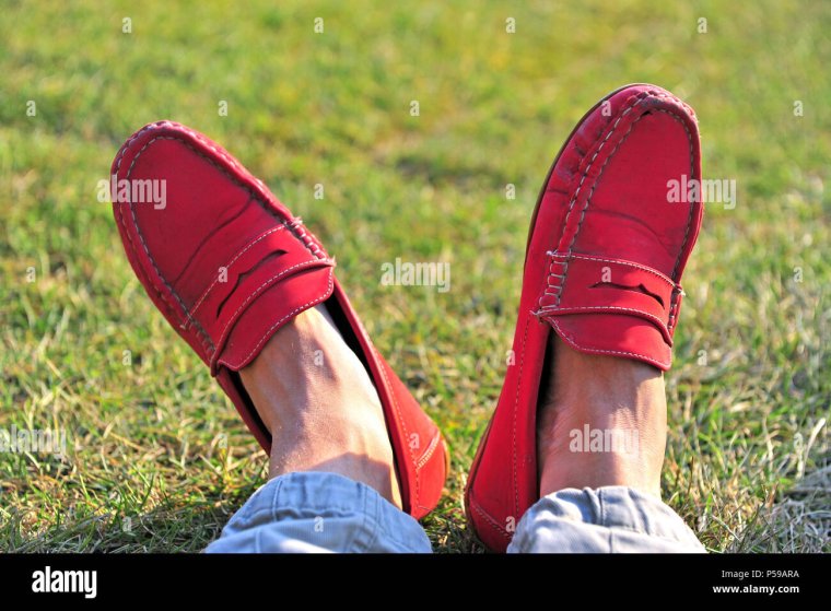 Красные мокасины носки