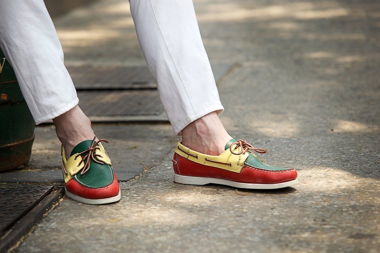 Мокасины мужские на ноге